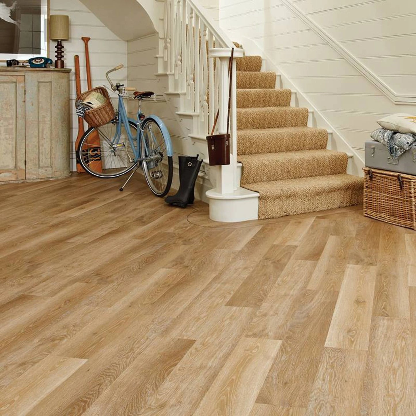 Karndean Knight Tile Pale Limed Oak KP94