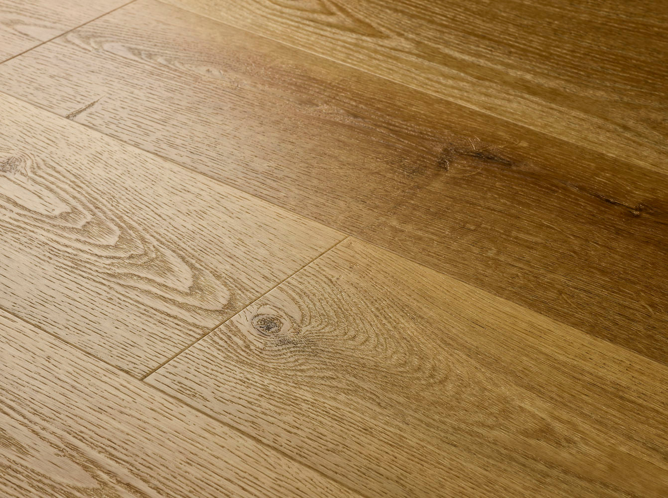 Elements Inspirations Natural Oak EIP05 Plank - Premier Carpets & Flooring Ltd
