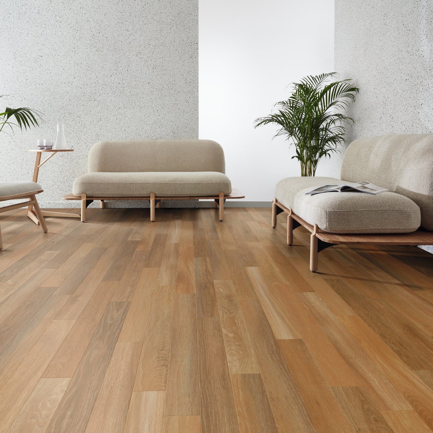 Karndean Art Select Canyon Oak RL25 - Premier Carpets & Flooring Ltd