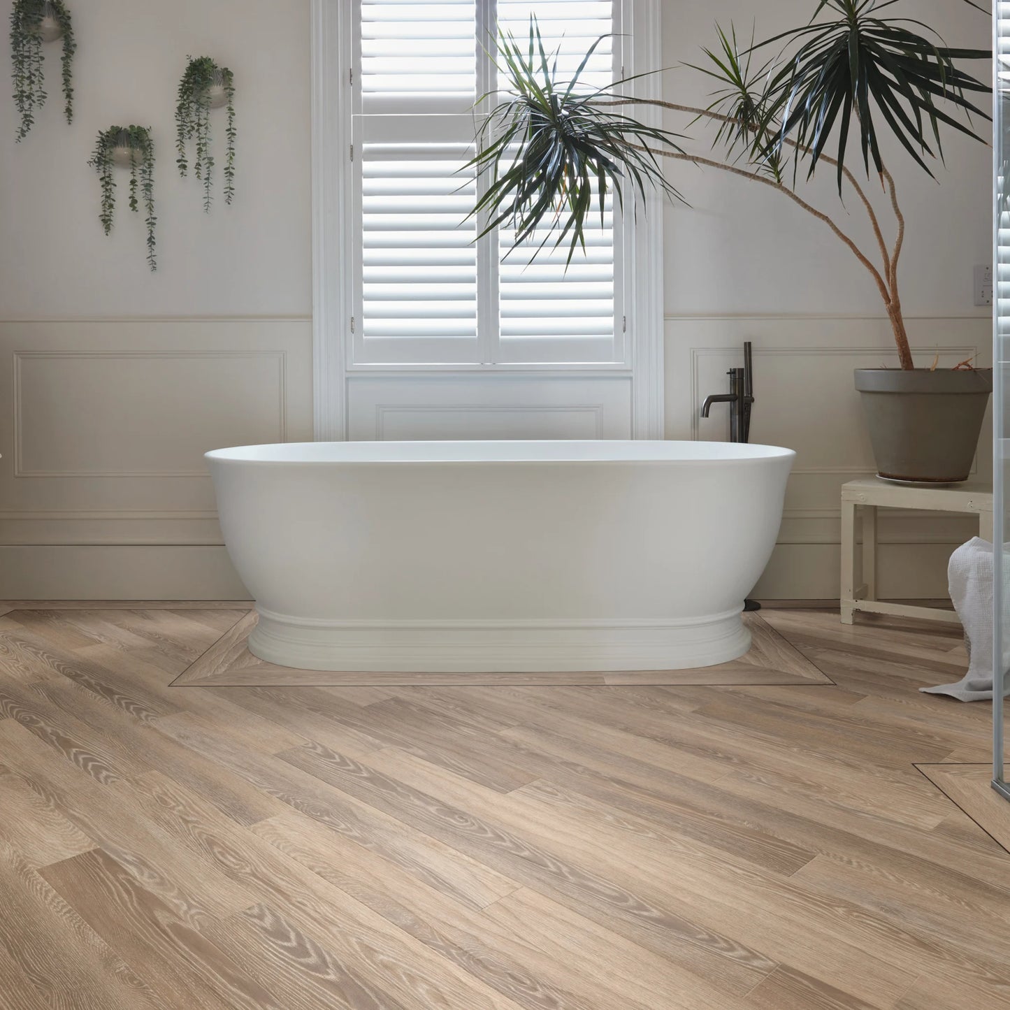 Karndean Art Select Limed Linen Oak RL47 - Premier Carpets & Flooring Ltd