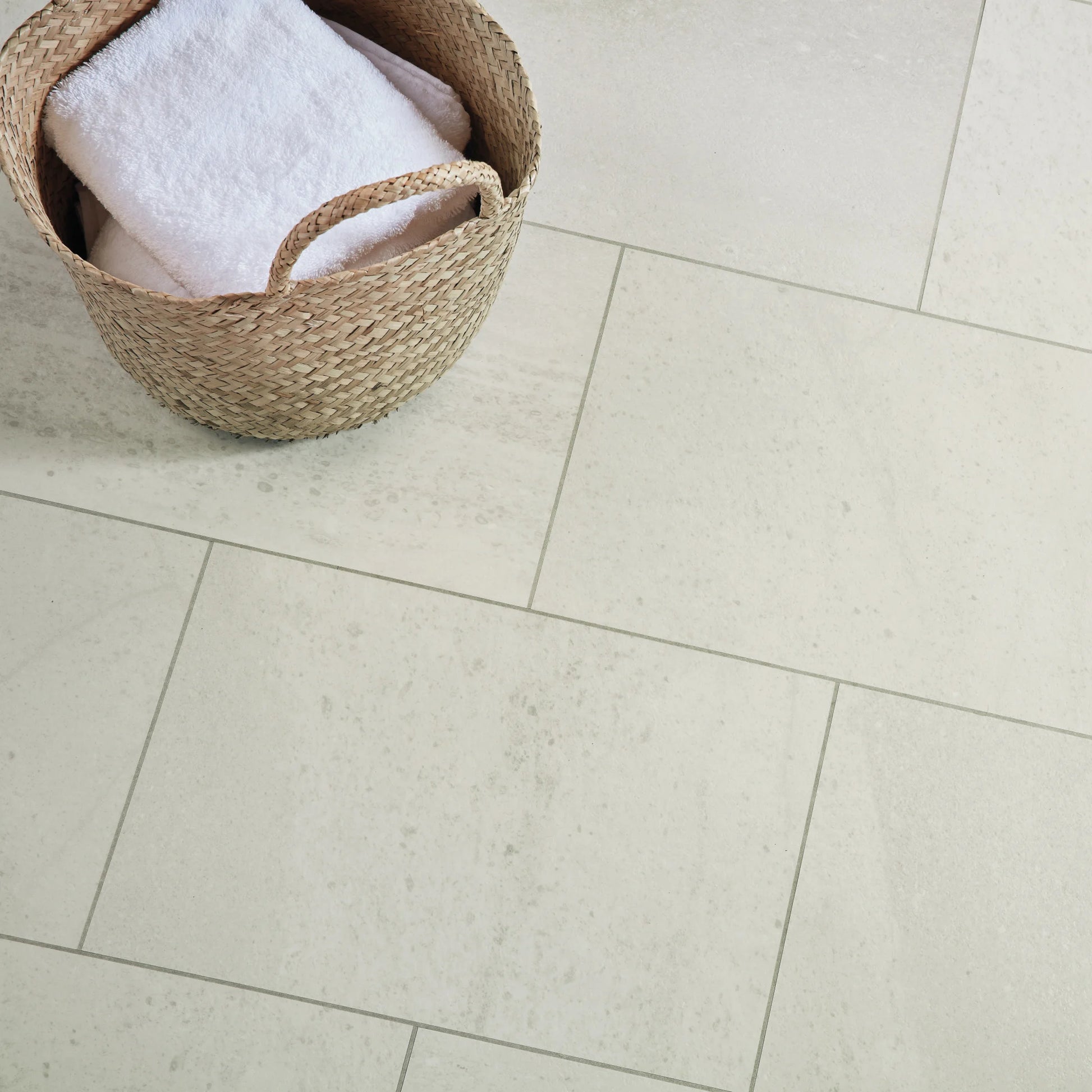 Karndean Knight Tile Honed Oyster Slate ST17 - Premier Carpets & Flooring Ltd