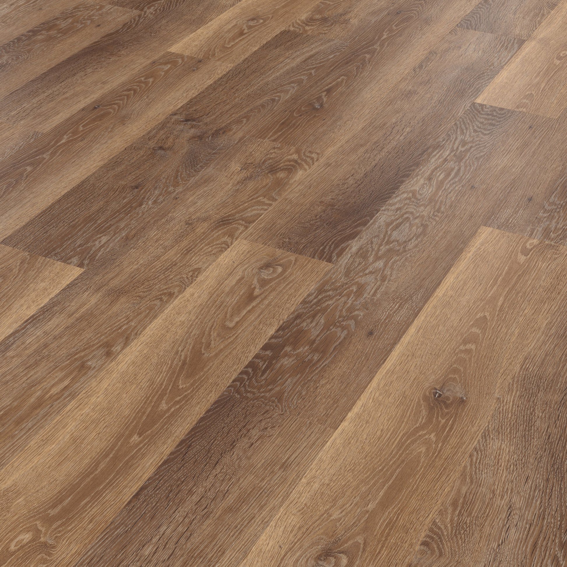 Karndean Knight Tile Mid Limed Oak KP96 - Premier Carpets & Flooring Ltd
