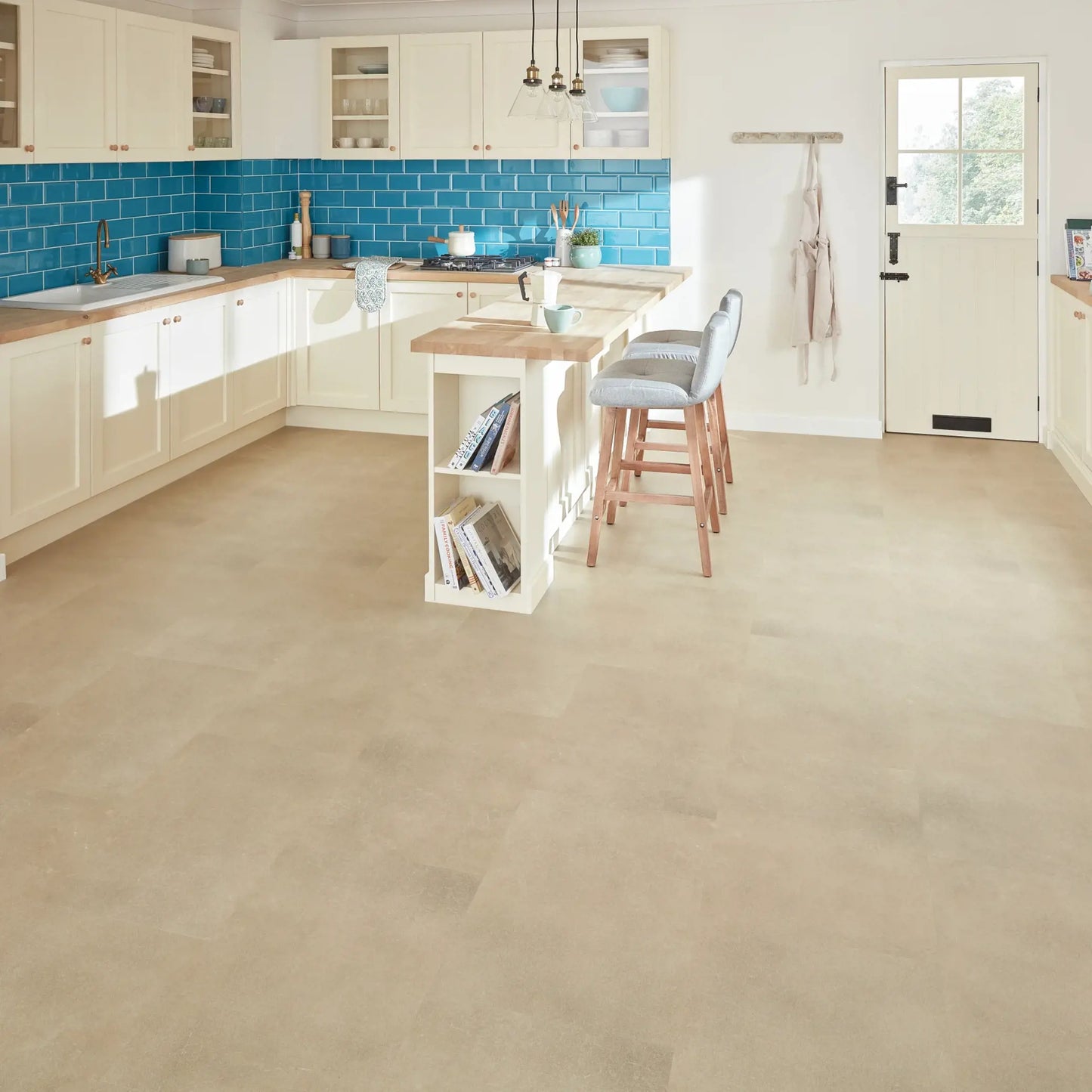 Karndean Van Gogh Cotswold Stone VGT2405 - Premier Carpets & Flooring Ltd