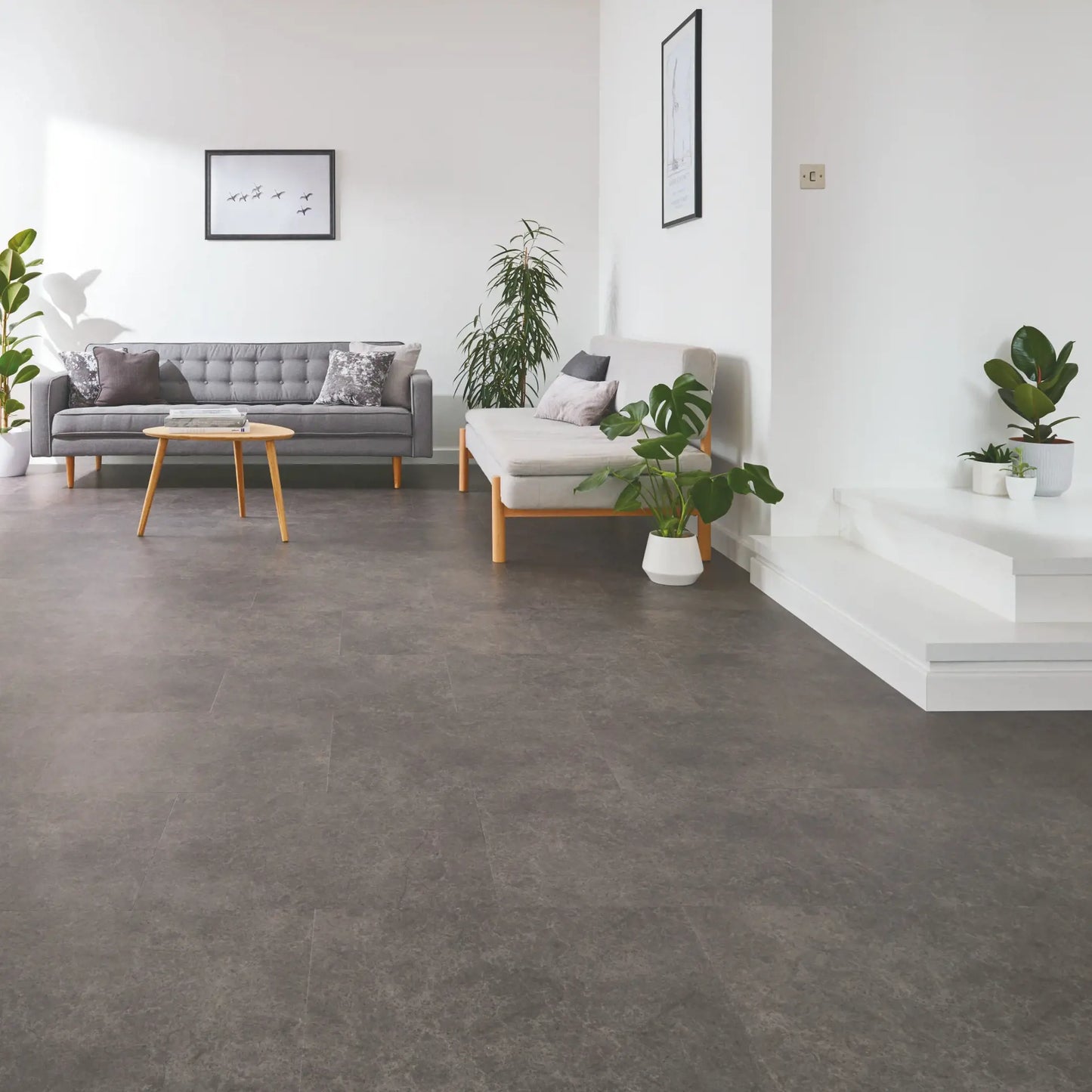 Karndean Van Gogh Volcanic Black VGT2406 - Premier Carpets & Flooring Ltd