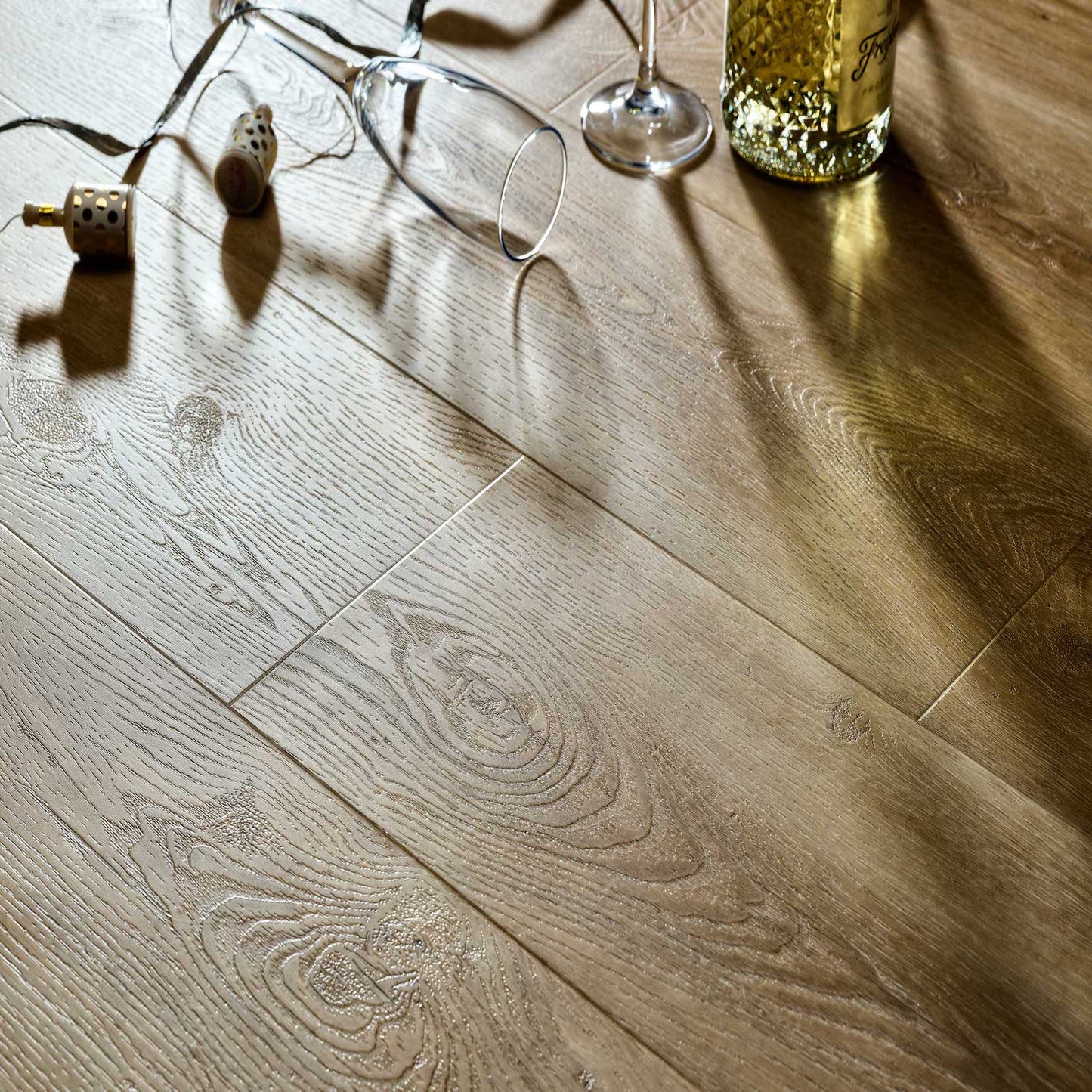 Textures LVT Washed Oak TP04 Plank Flooring - Premier Carpets & Flooring Ltd