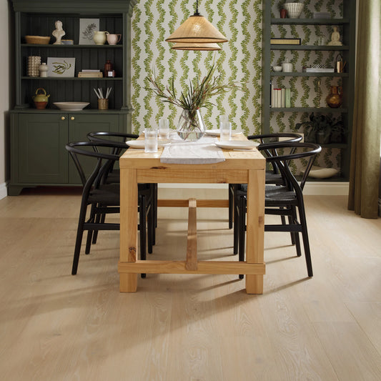Karndean Art Select Pale Artisan Oak RL32 - Premier Carpets & Flooring Ltd