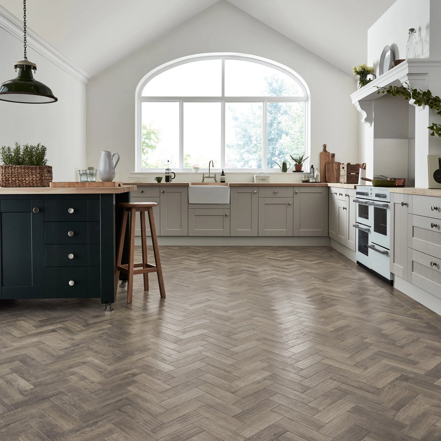 Karndean Art Select Storm Oak AP07 - Premier Carpets & Flooring Ltd