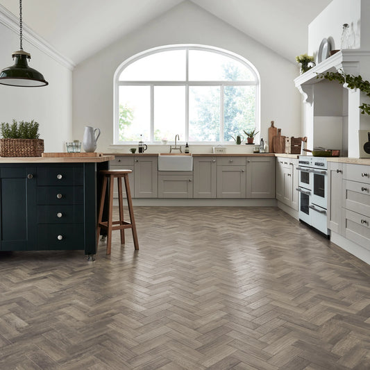 Karndean Art Select Storm Oak AP07 - Premier Carpets & Flooring Ltd