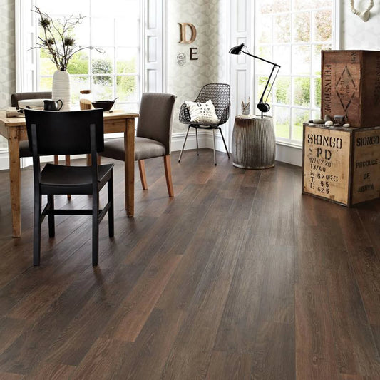 Karndean Knight Tile Aged Oak KP98 - Premier Carpets & Flooring Ltd
