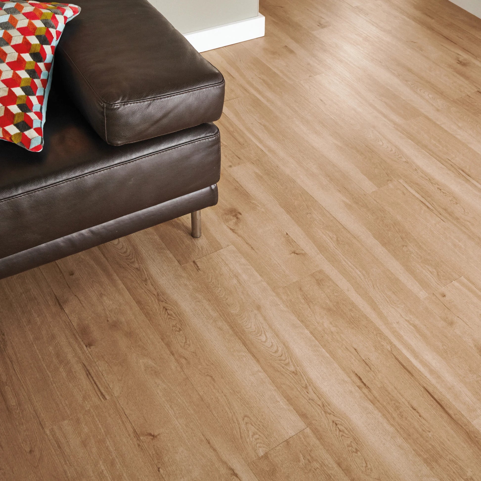 Karndean Van Gogh Birch VGW84T - Premier Carpets & Flooring Ltd