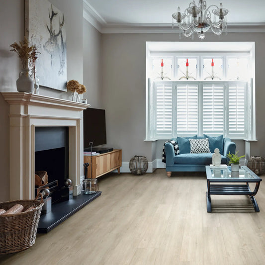 Karndean Van Gogh Rigid Core Light Country Oak VGW139T-SCB - Premier Carpets & Flooring Ltd