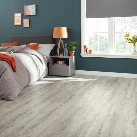 Karndean Van Gogh Rigid Core Light Distressed Oak VGW111T-SCB - Premier Carpets & Flooring Ltd