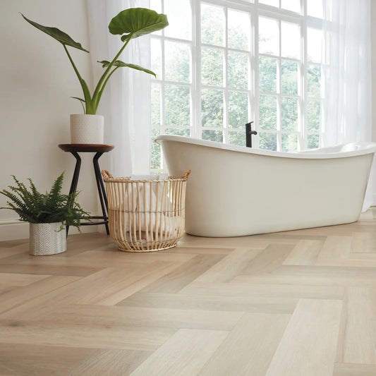 Karndean Van Gogh Rigid Core Texas White Ash SM-VGW8105-RKP - Premier Carpets & Flooring Ltd