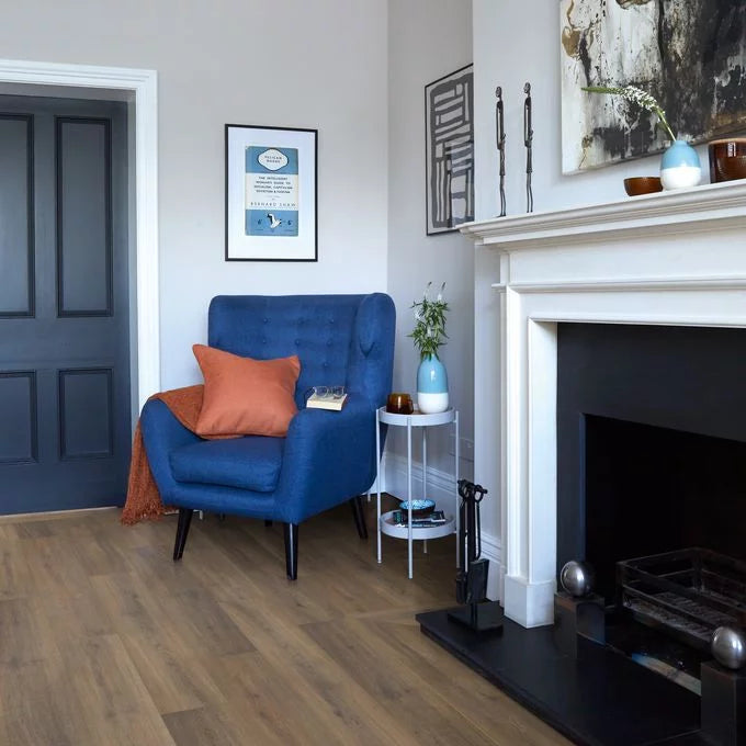 Polyflor Camaro Astoria Oak 2259 - Premier Carpets & Flooring Ltd