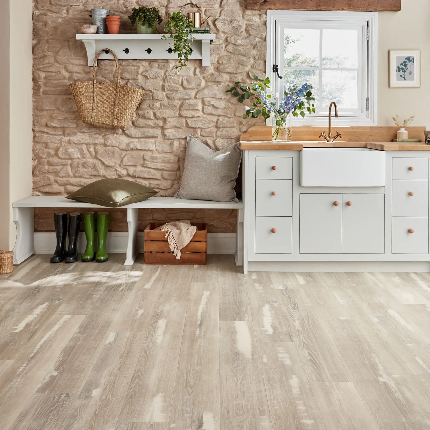 Karndean Van Gogh Silver Farmhouse Oak VGW137T